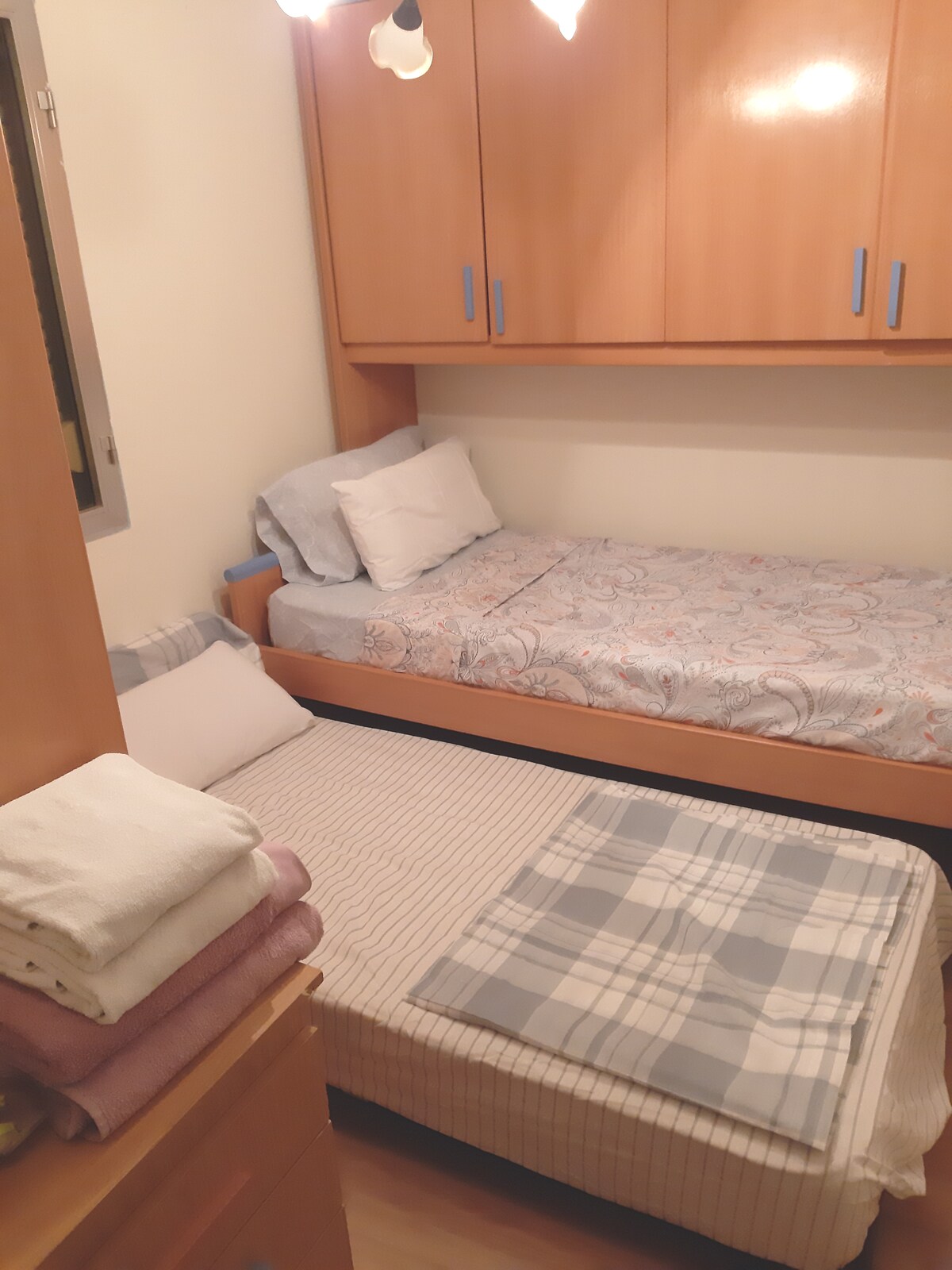 客房间有2张床，靠近塞维利亚中心，免费停车位