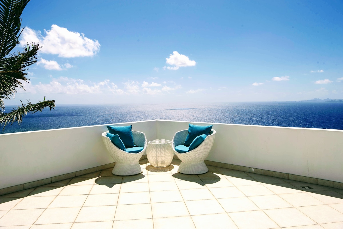 Luxury Villa -  unbelievable 180° Ocean View!!