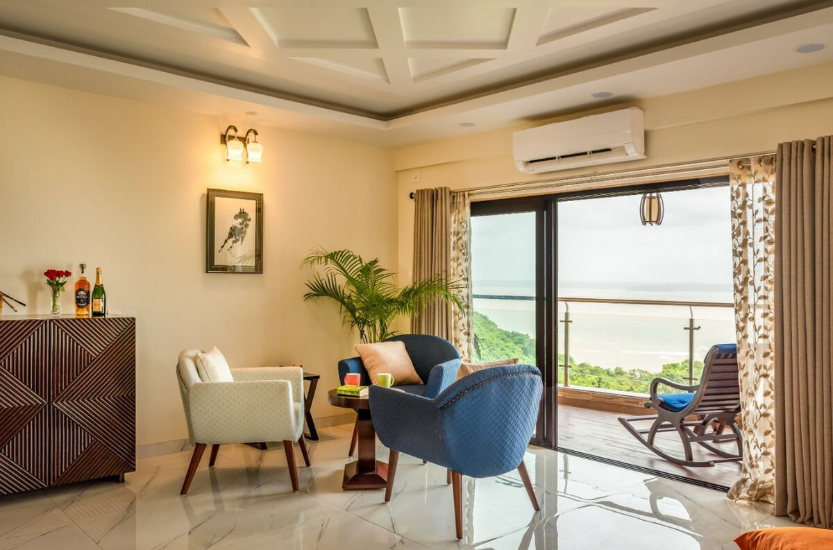 Sea View Penthouse in The Heart of Goa