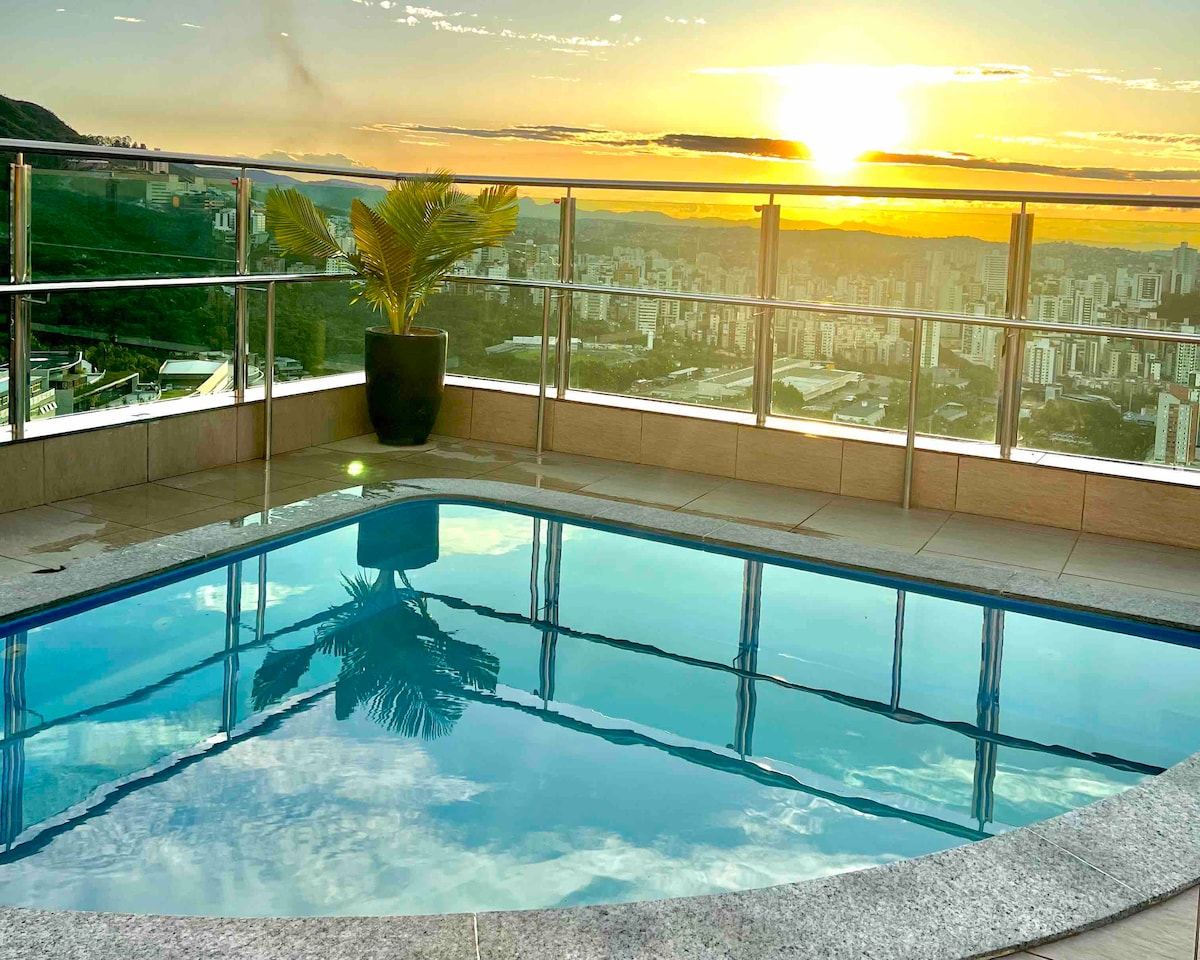 Apartamento  Piscina e vista privilegiada! 2