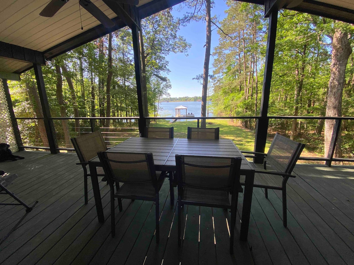 Shore Thing Toledo Bend Waterfront with boat dock