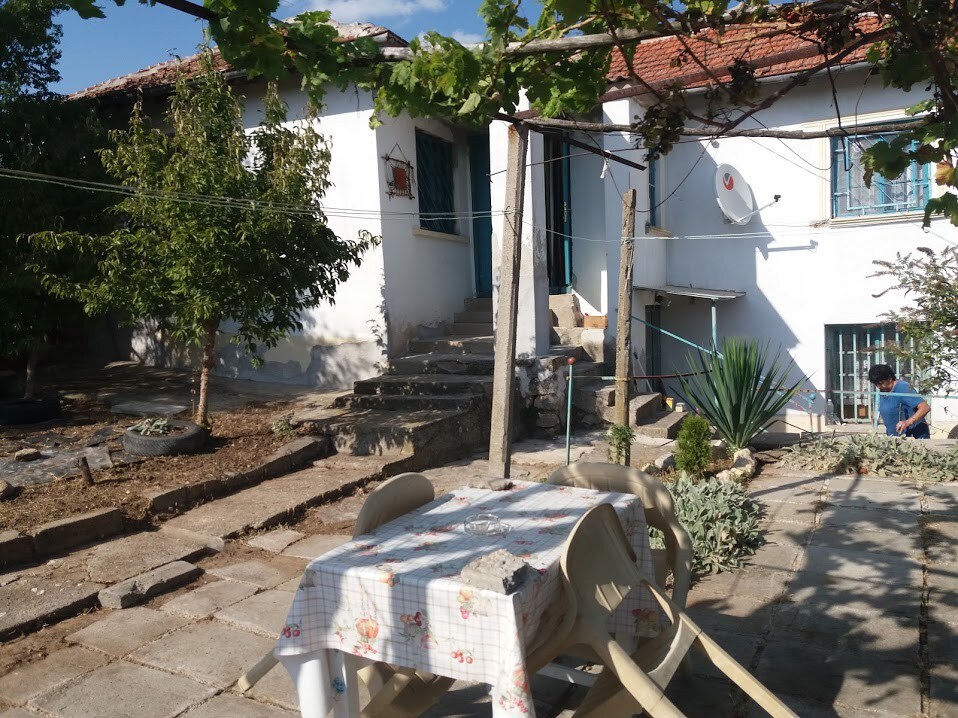 CHARMING 2-BEDROOM VILLA in Levka, Bulgaria