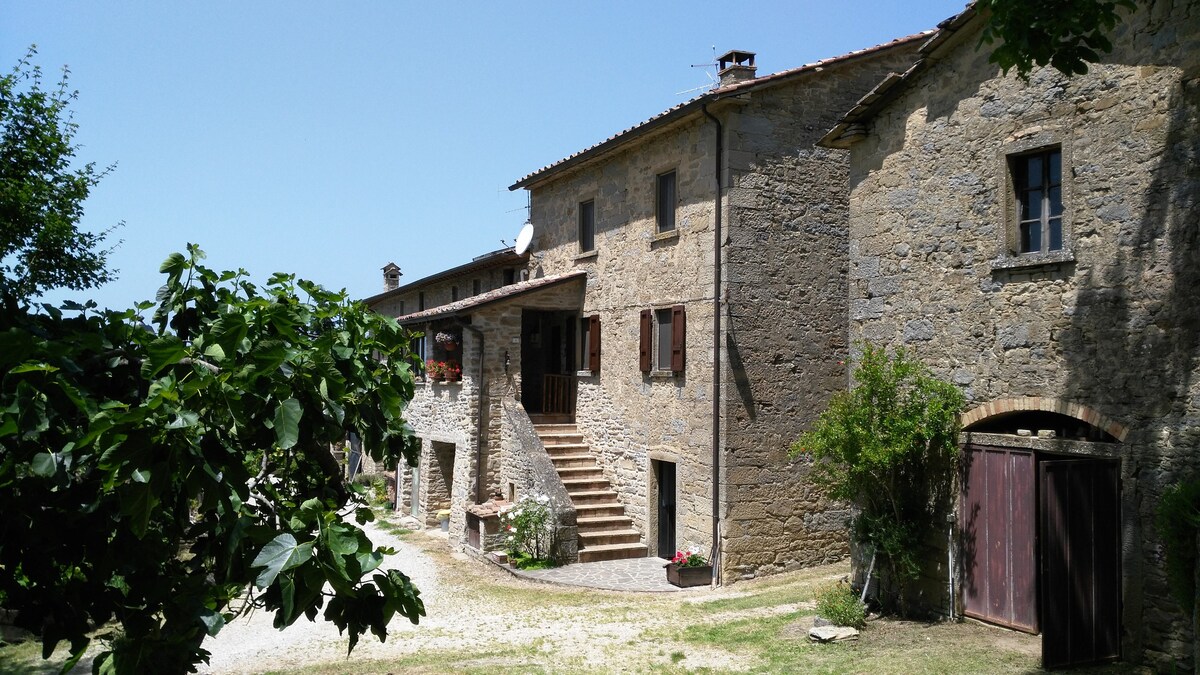 Casa nel verde tra Umbria e Toscana