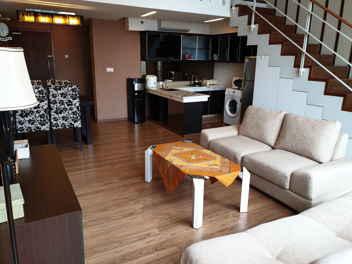 高级Loft Residence Sudirman Central Jkt 2张床