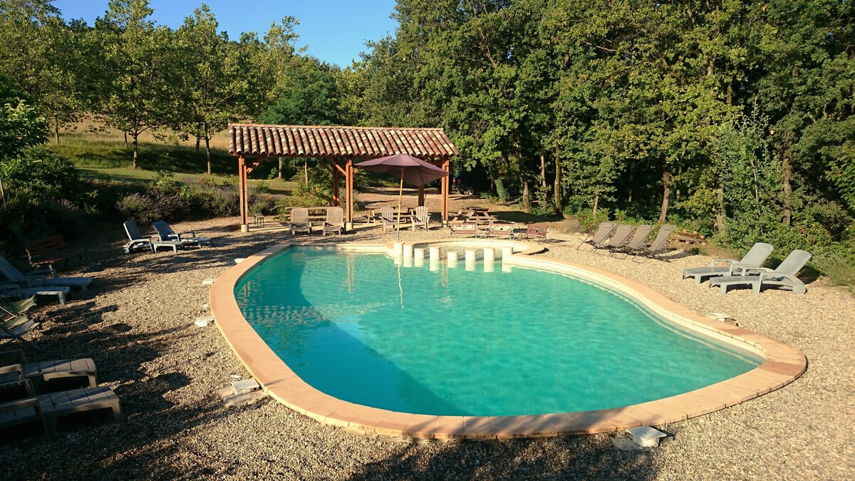 Drôme农舍带泳池的乡村小屋