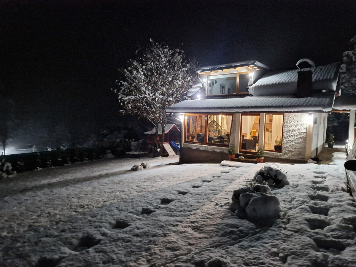 Mountain House_Brutusi/17
Bjelašnica/Trnovo BiH