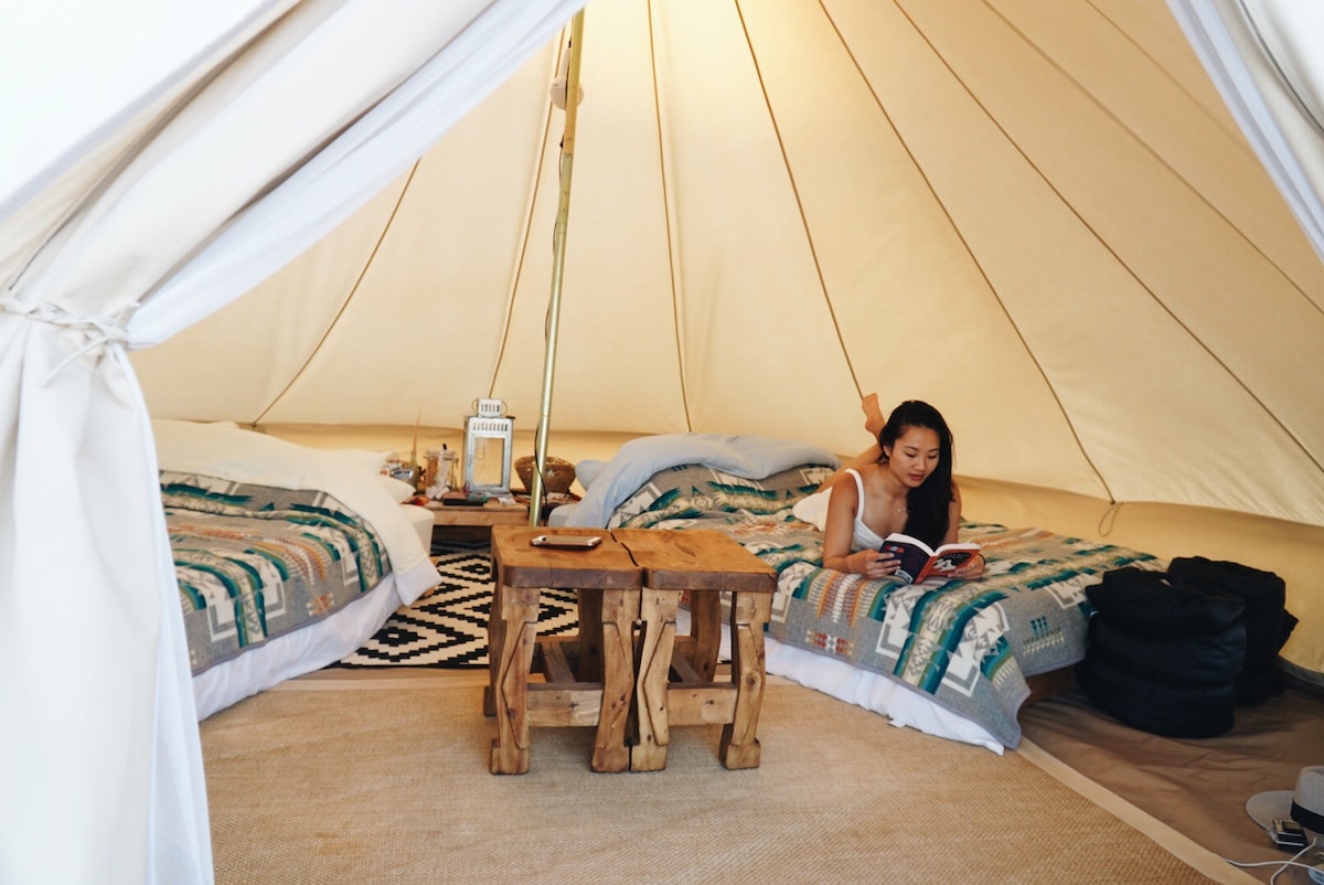 Bell Tent 1 Glamping at Shash Dine '