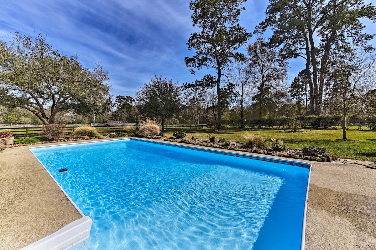 7 ½ Acre Private Ranch Home w/ Pool + Game Loft