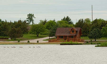 HATFIELD LAKES ！ ！私人湖畔私人小屋！