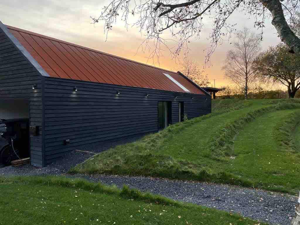 Contemporary modern barn space