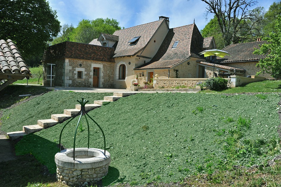 La petite Veyrière "Gîte du balcon"