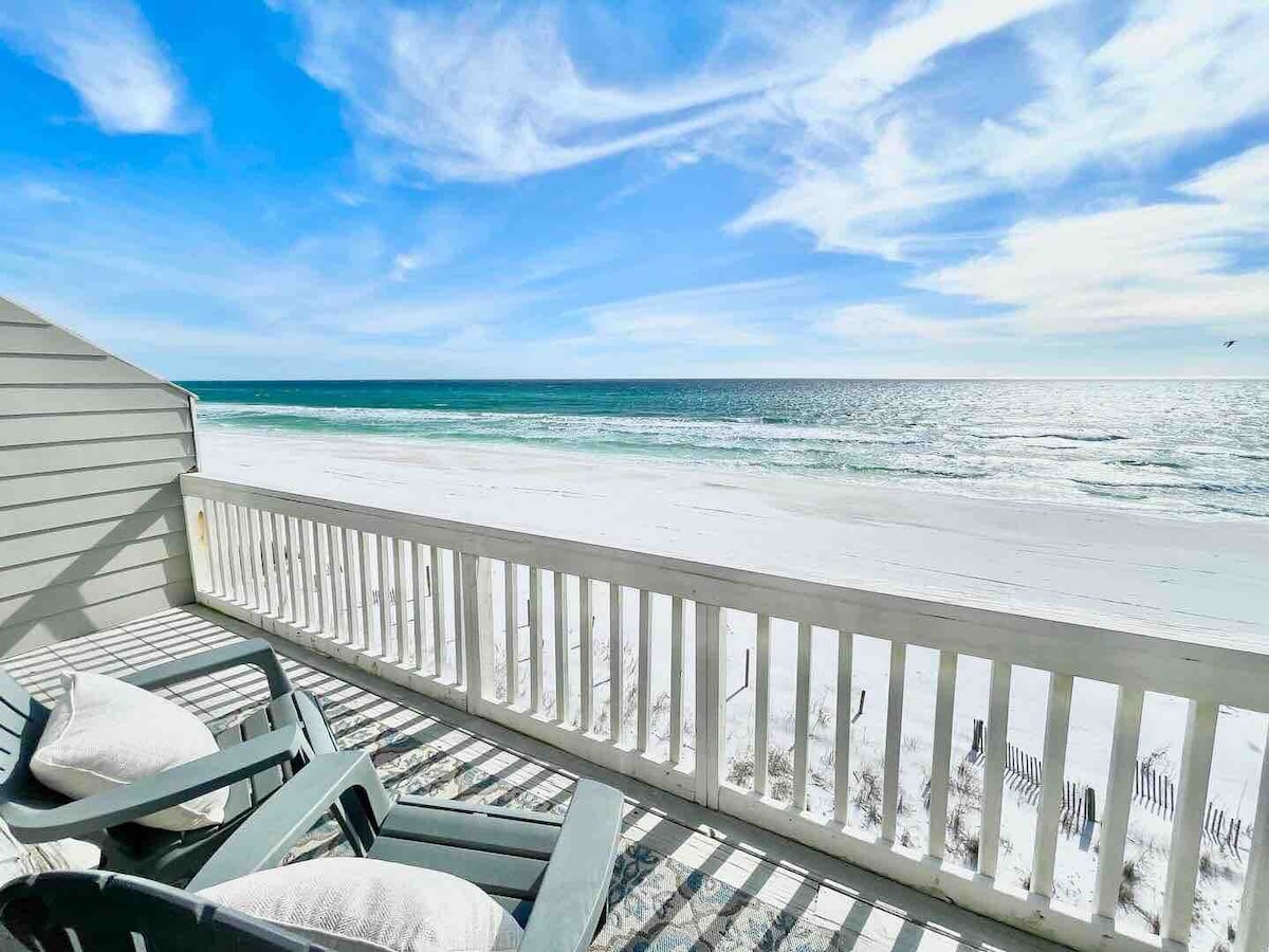 30A|PrivateBeach|Gulfview|BeachChairService