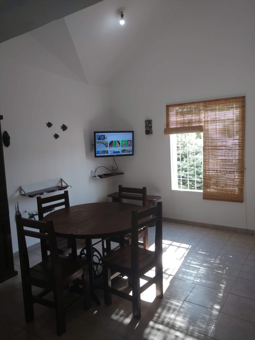 CASA EN VILLA DE MERLO, EXCELENTE PRECIO