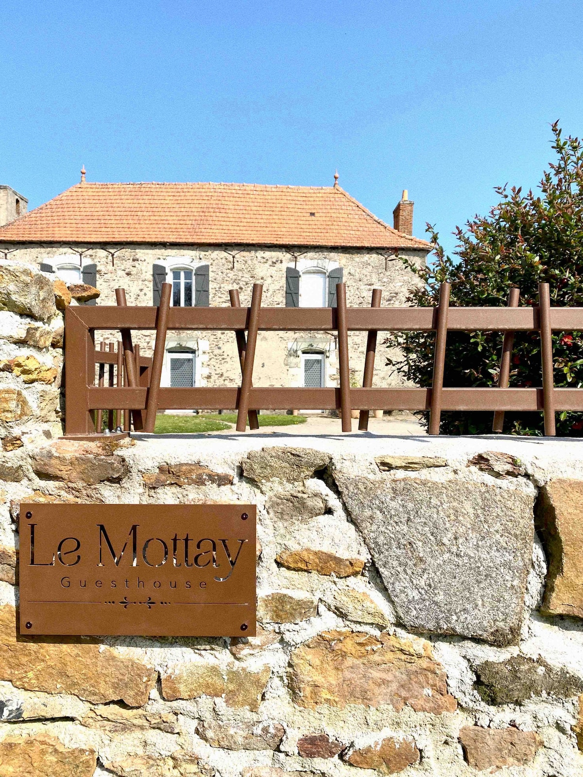 Le Mottay Guesthouse