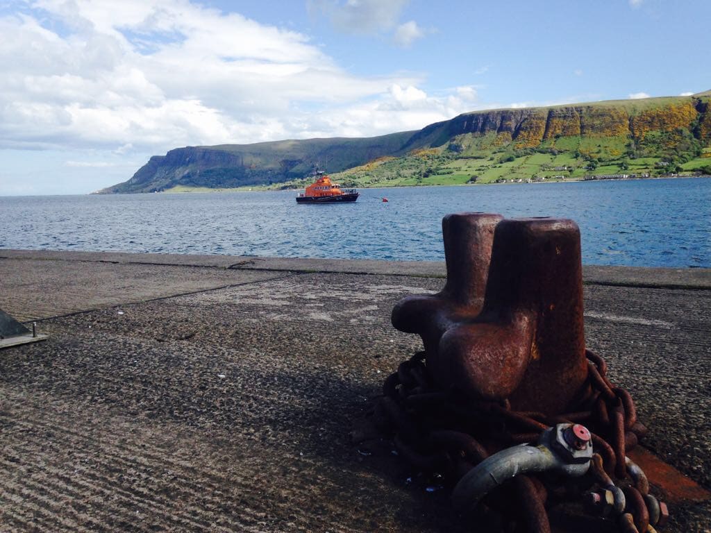 Waterfoot Beach House - Queen of the Glens