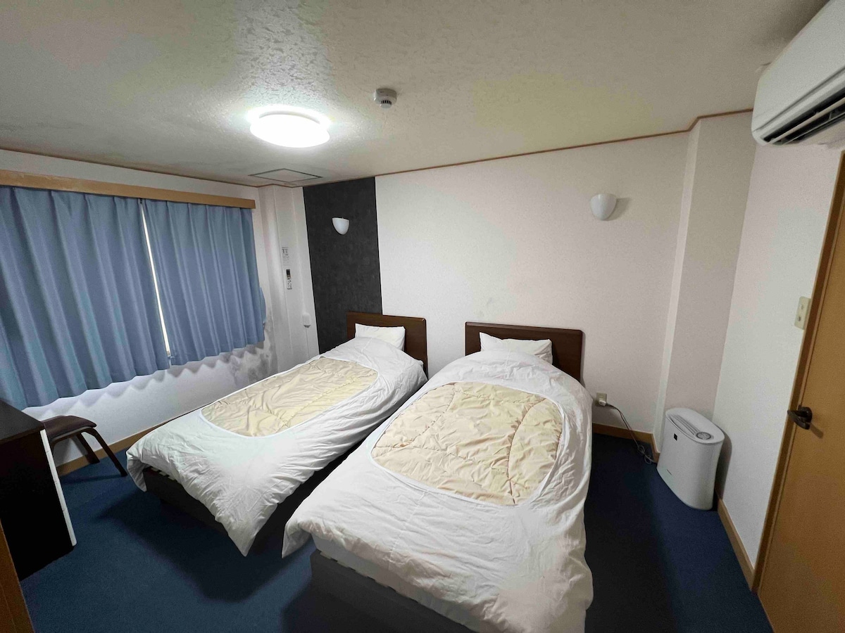 3F-D Aizuwakamatsu市中心宽敞公寓，可容纳13人独立房间自助入住