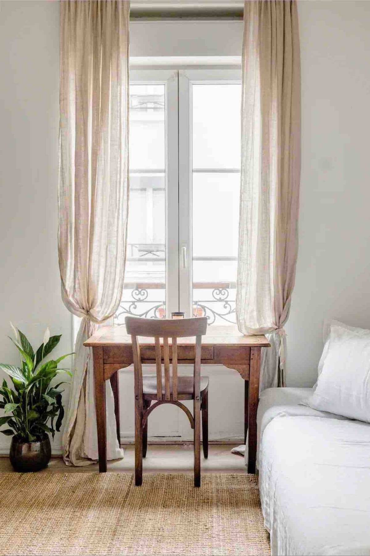 现代干净公寓的秘密巴黎体验！
