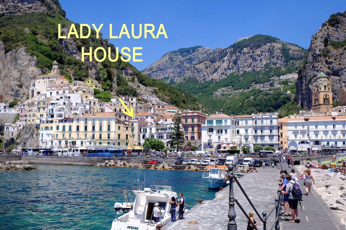 Amalfi Lady Laura House