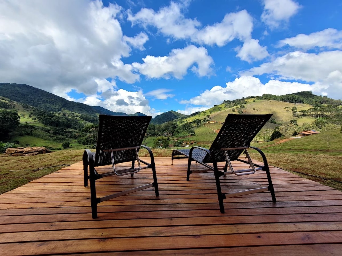 Quintal das Montanhas • vista maravilhosa