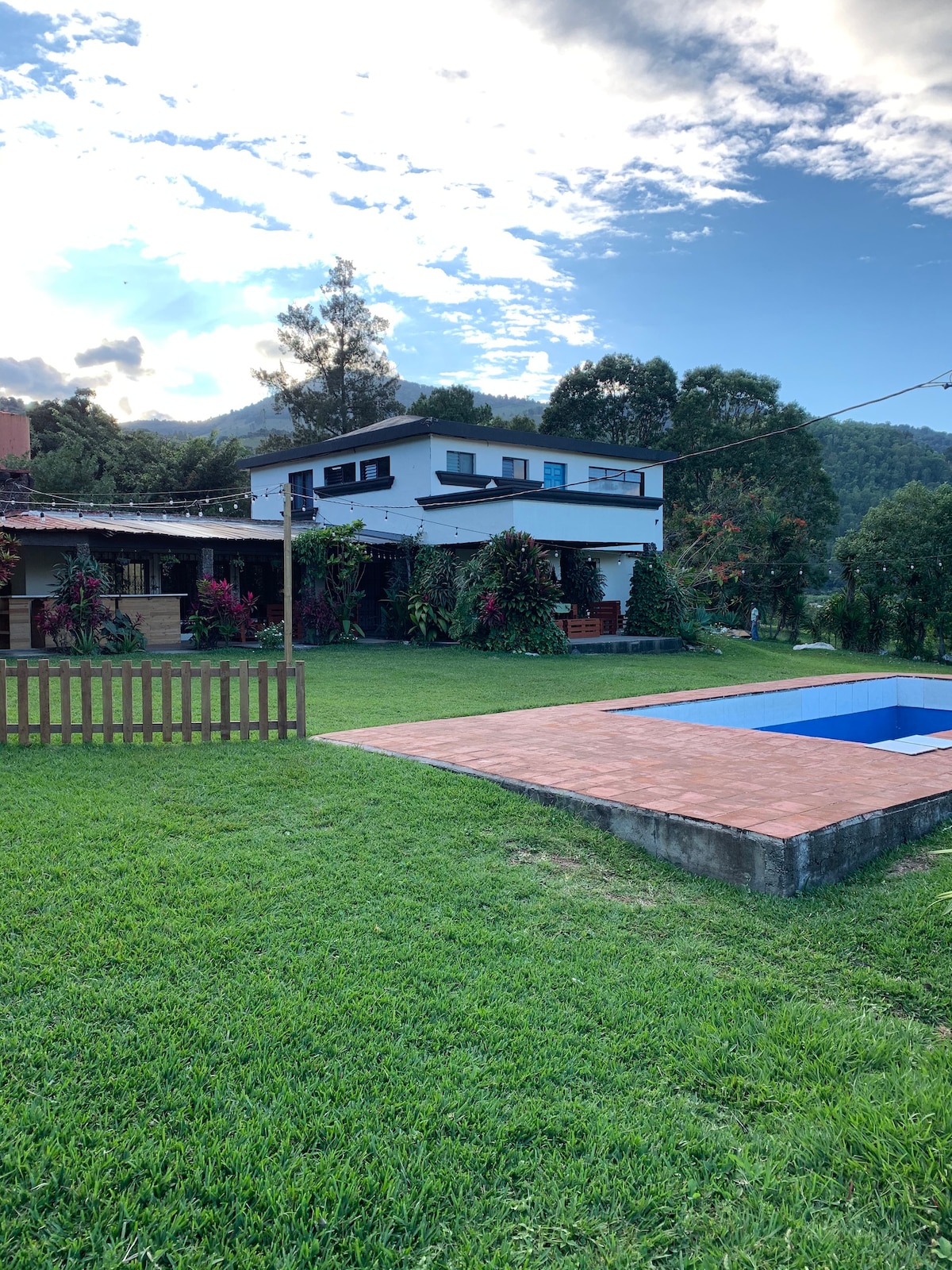 Casa del Lago Amatitlán Bella Vista Montcast