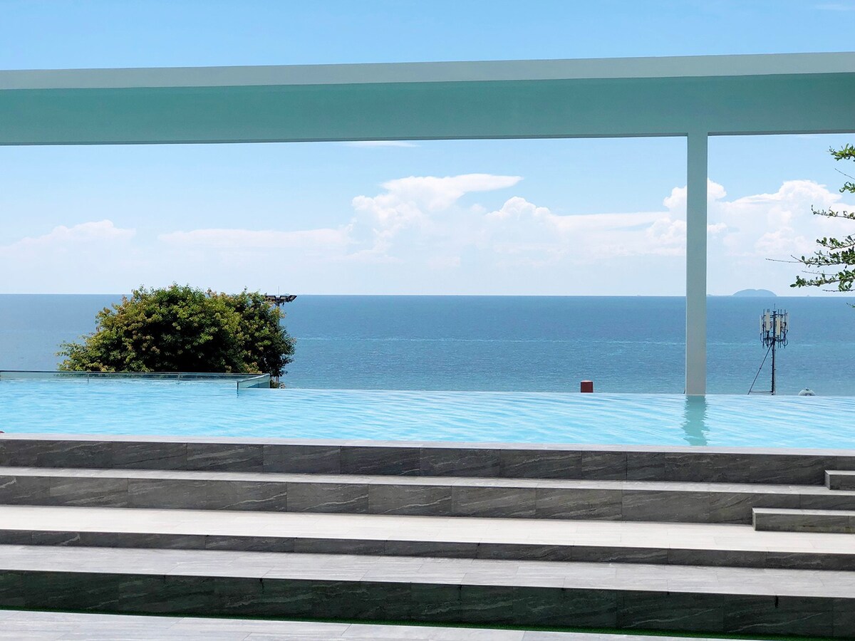 Pattaya SeaView芭提雅海滩2Rooms全家亲子爱侣180度高层正海景公寓零距离住在海里