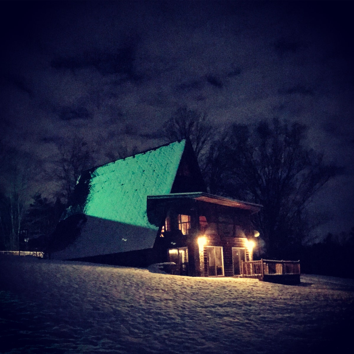 The A-Frame Chalet of the Blueridge Mountains