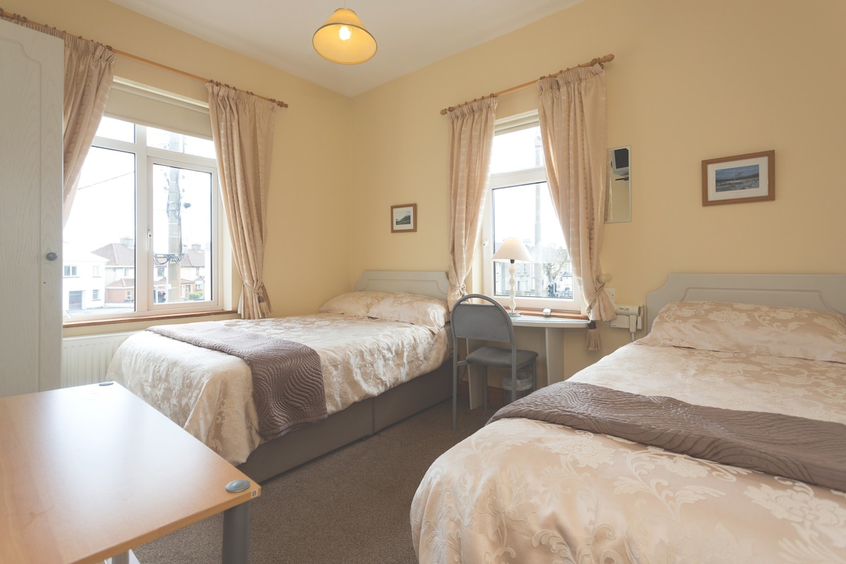 Double/Twin Room Galway City