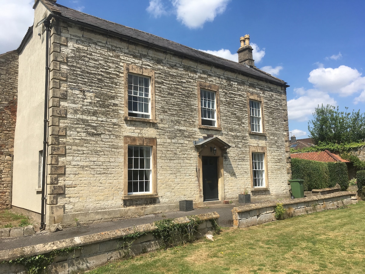 The Hole in the Wall, Nr Bath, Longleat, Cheddar