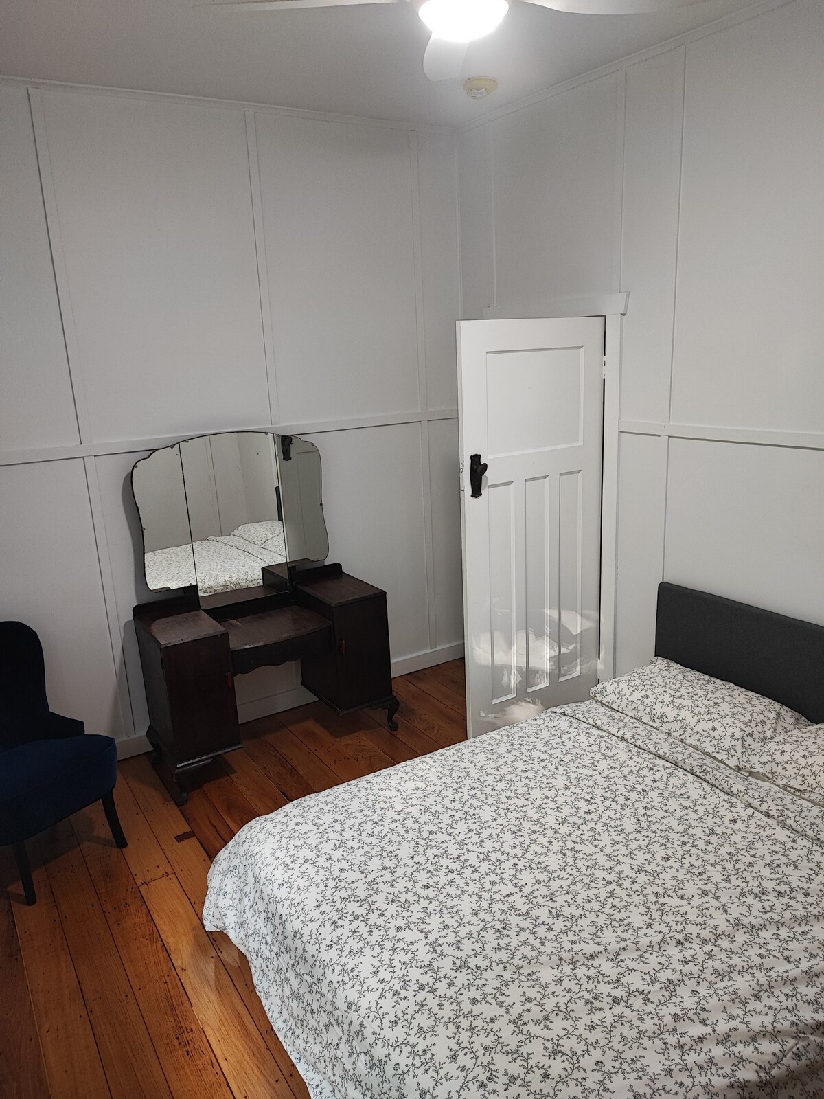 gay friendly Queen bedroom in California bungalow