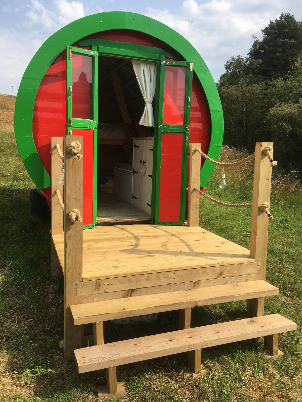 DanLea Moor glamping hut