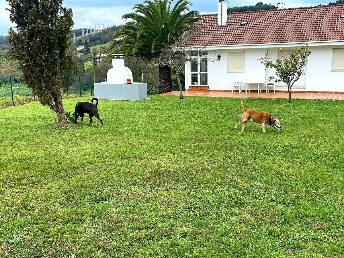 Preciosa Casa Rural + Mascotas + Playa + Montaña