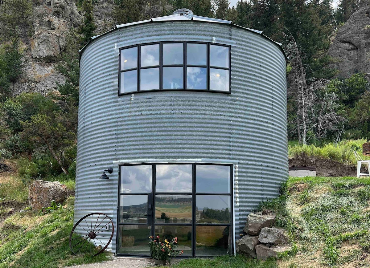 The Fox Den Silo