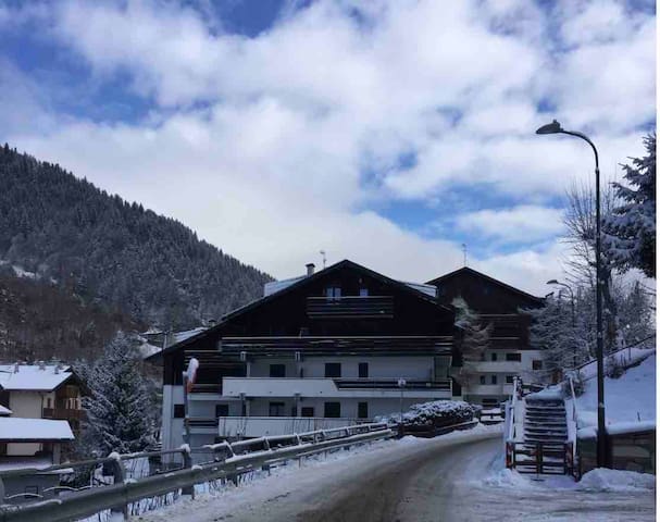 阿普里卡 (Aprica)的民宿