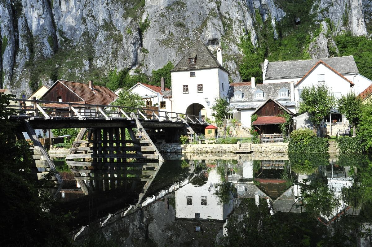 Pension Holzapfel (Essing), Suite (40qm) - gemütliches Wohn-Schlafzimmer