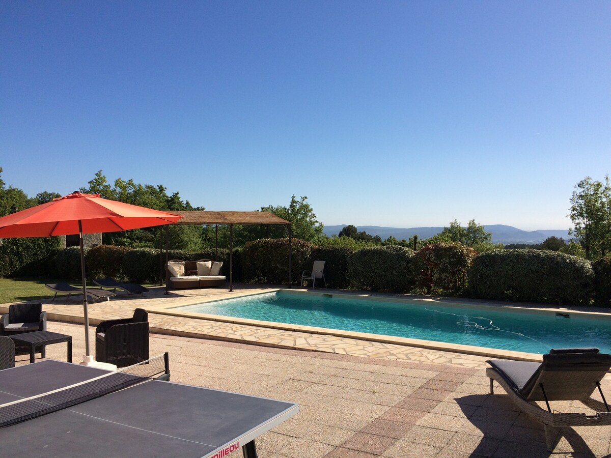 Aix en Provence别墅和泳池