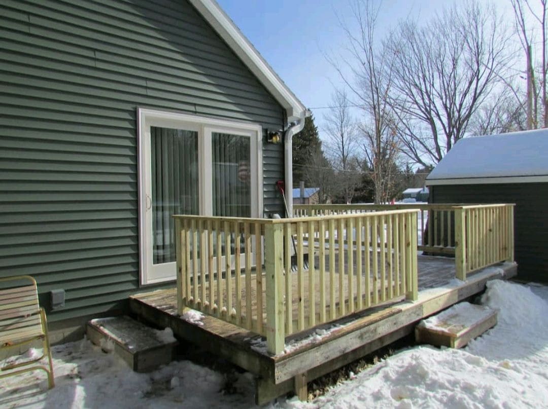 Mackinaw City/Dark Sky Cottage and Paradise Lake