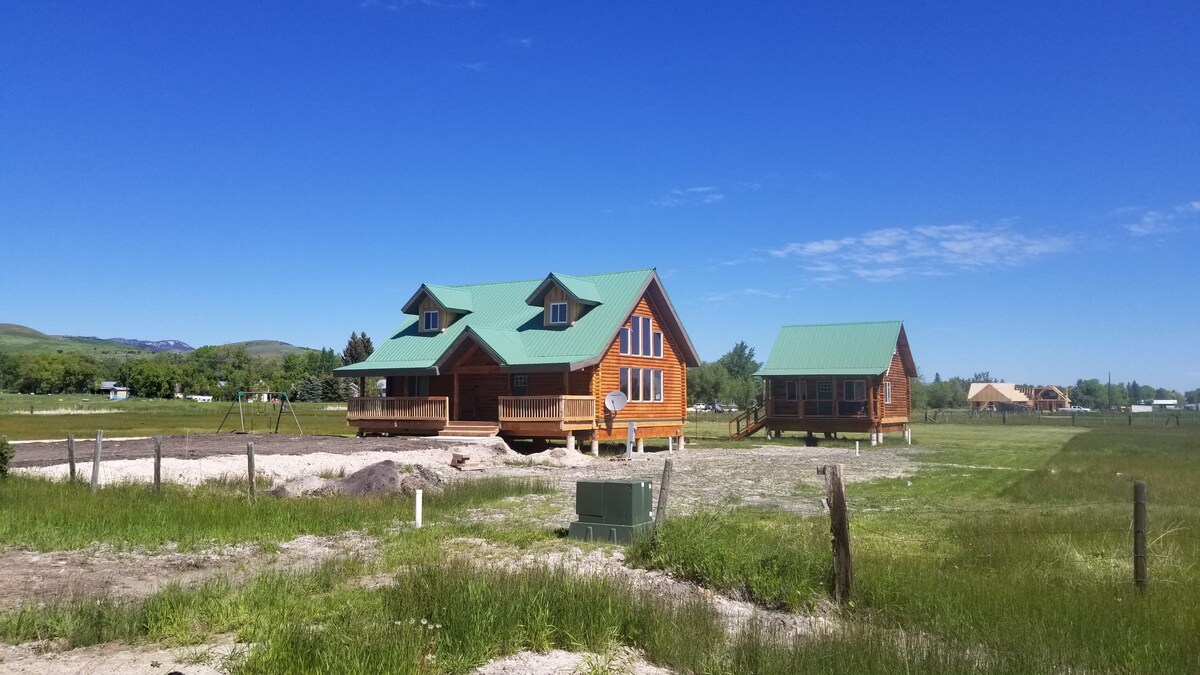 Bear Lake Reunion Cabins