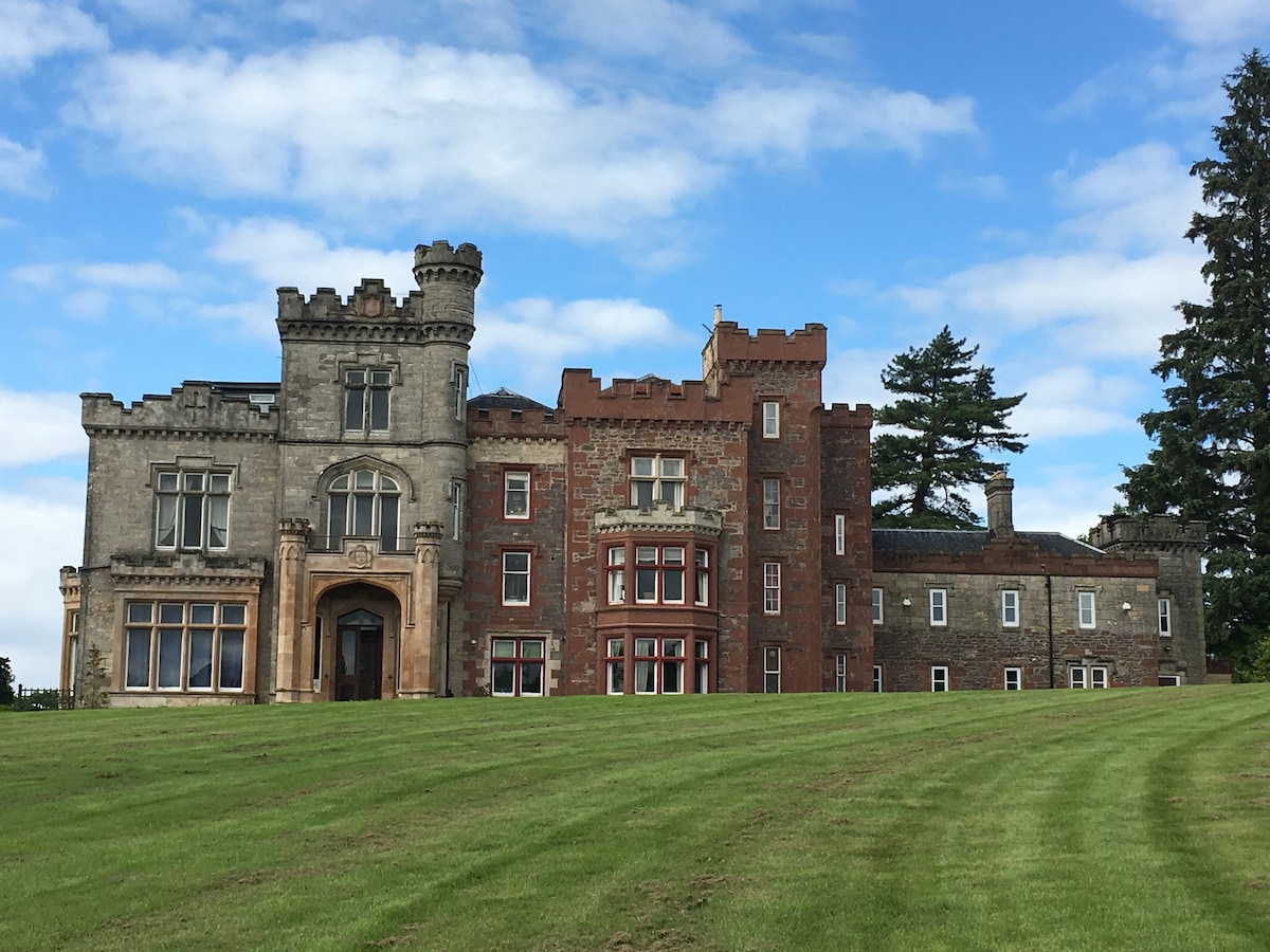 Carbeth House, Killearn