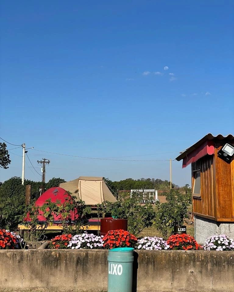 Camping rural, cavalos e mini cavalos. (espaço 2)