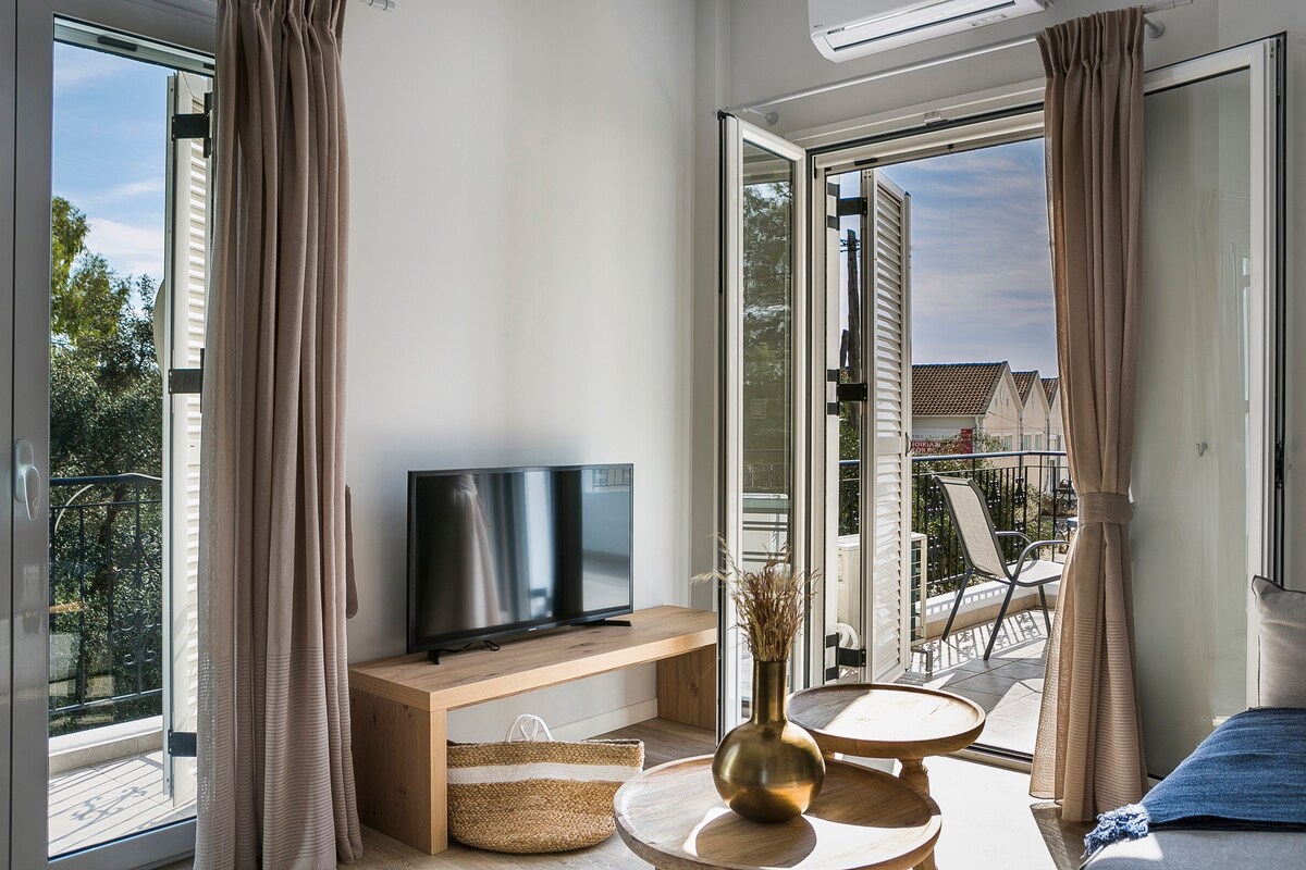 Julia's Luxury Suites, Cephallonia near Argostoli