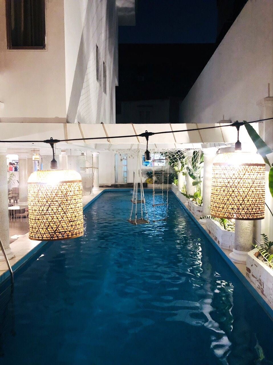 房间G01 ，带大游泳池的可爱酒店