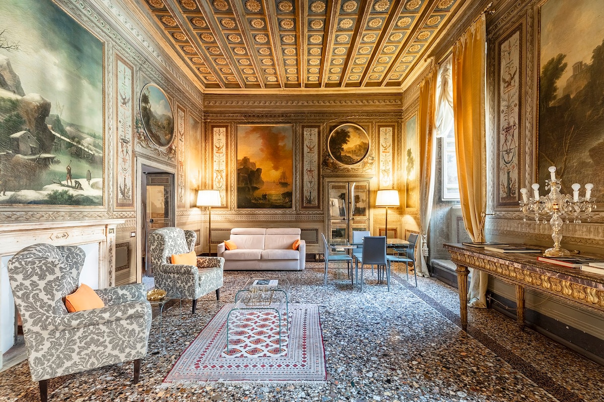 The Princess Suite Palazzo Borghese