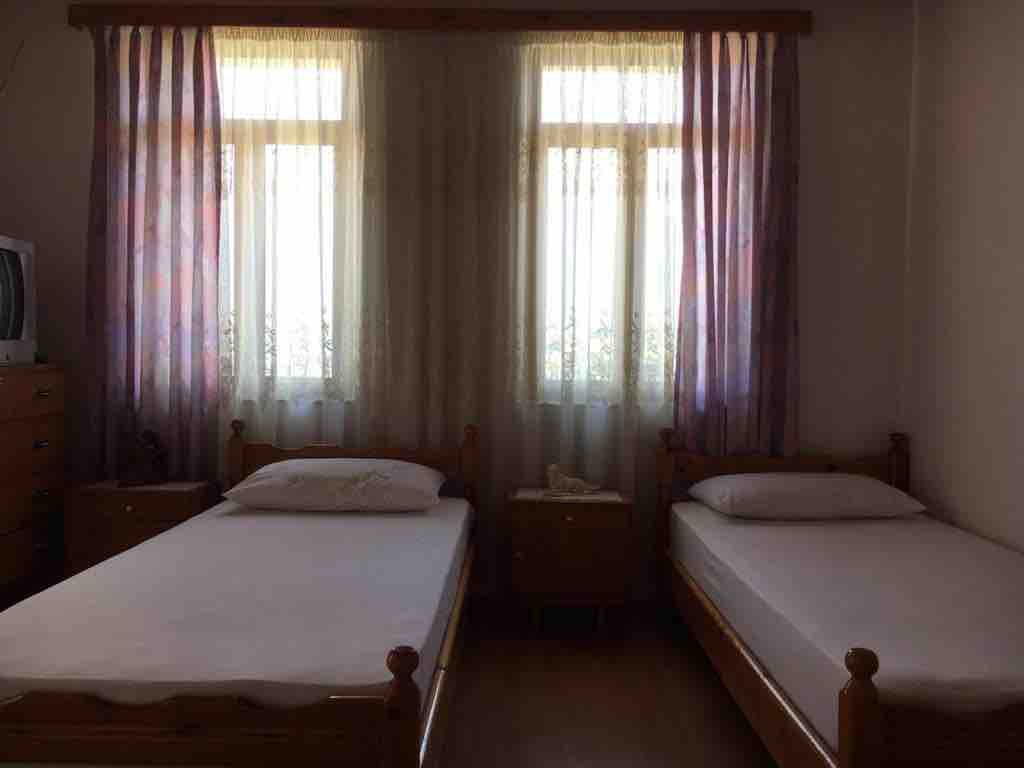 位于阿尔巴尼亚吉罗卡斯特（ Gjirokaster Albania ）的可爱1卧室房源