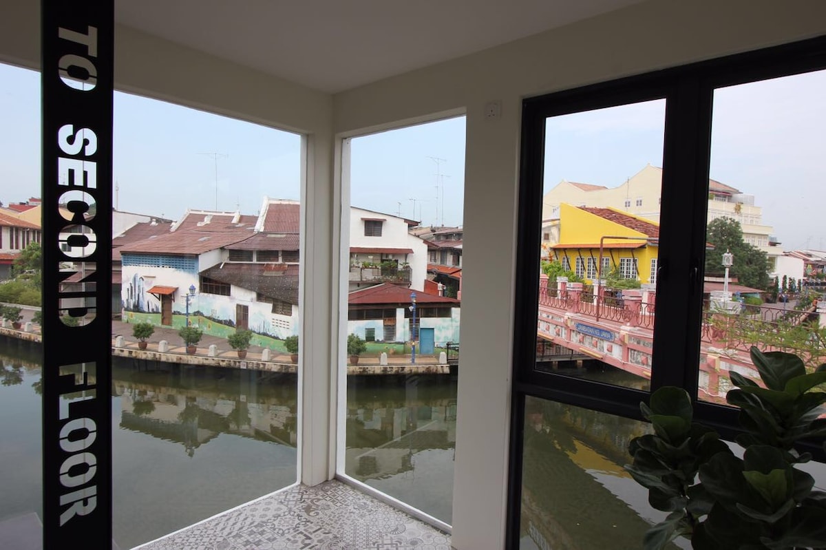 Backyard Rio Melaka （ Loft ）