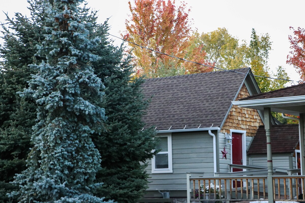 Aunt Abby 's Cottage