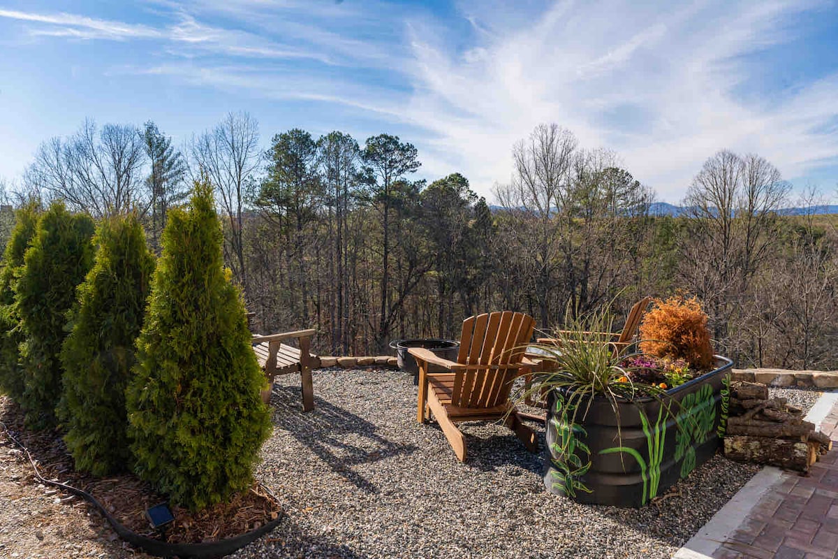 Meadow Views Cozy Suite