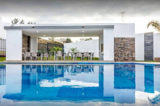 Casa Sol de Cumbres ，带泳池和漩涡泳池