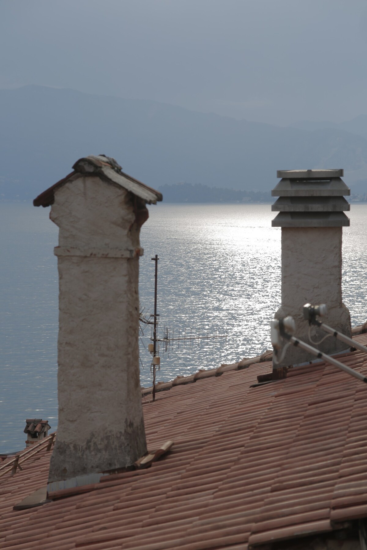 浪漫露台-湖景观- Borgo Antico （ CALDÉ ）