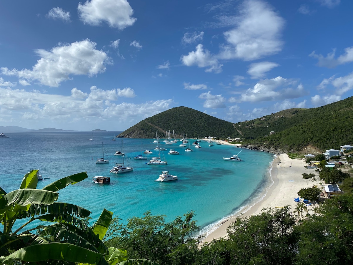 Seaside Cottage overlooking incredible White Bay on Jost Van Dyke