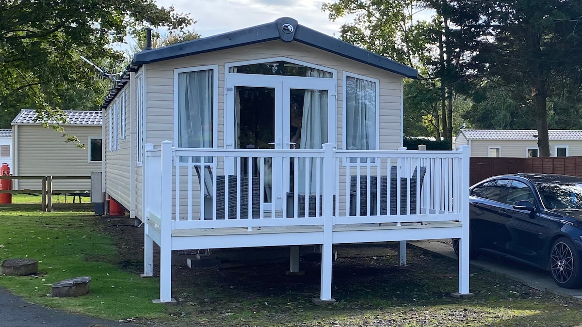 Haggerston Castle - Prestige Caravan with Decking #